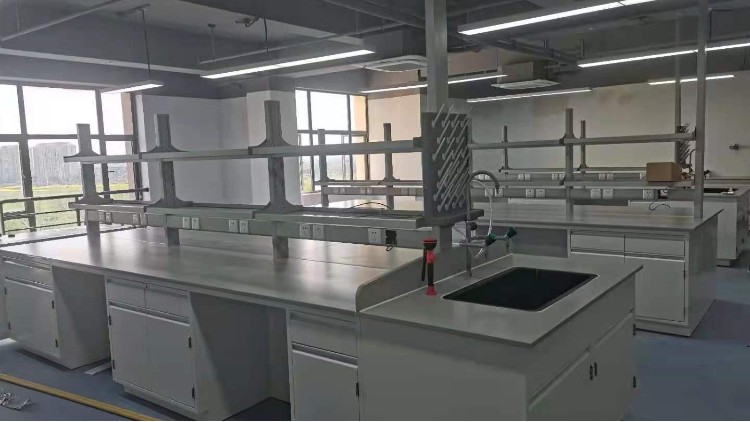 實驗室建設設計實驗室工作臺有什么要求？